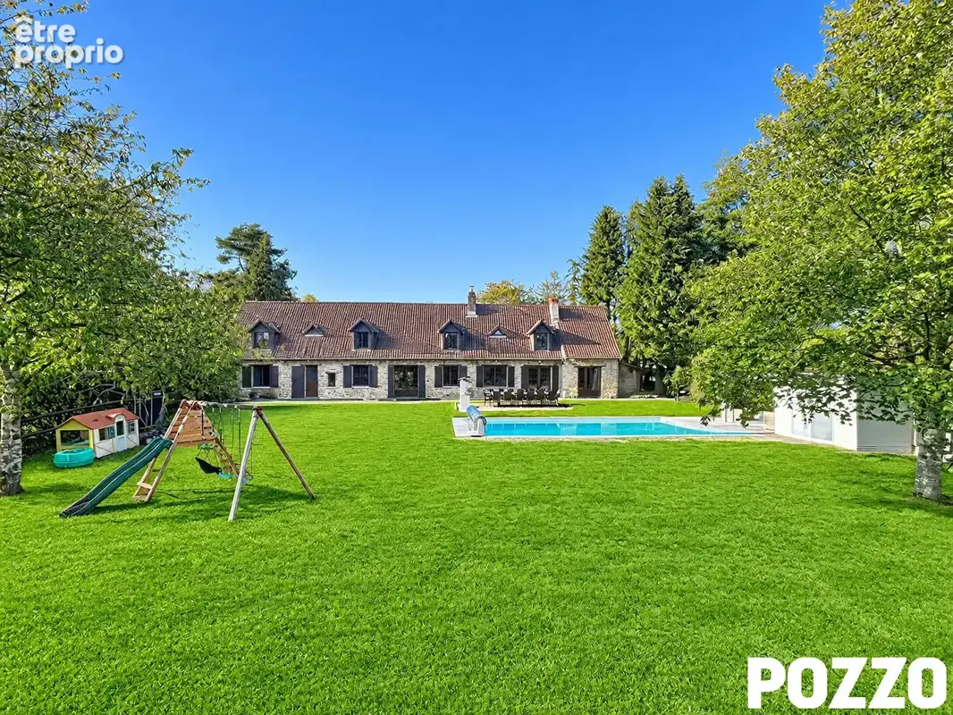 A vendre, maison en pierres de 8 pieces avec piscine chauffee à souleuvre en bocage (14350) - photo 2