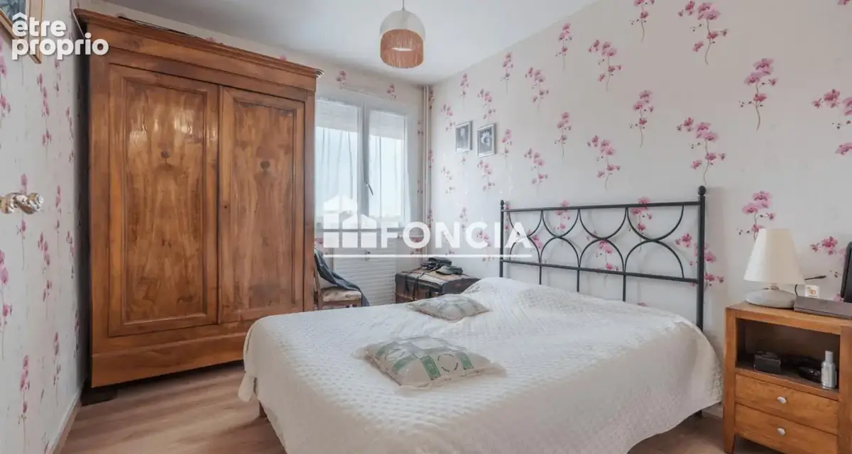 SPECIAL INVESTISSEURS ! Quartier Eiffel, à 2 pas du jardin du château de Larrey, agréable et spacieux T4bis - photo 6