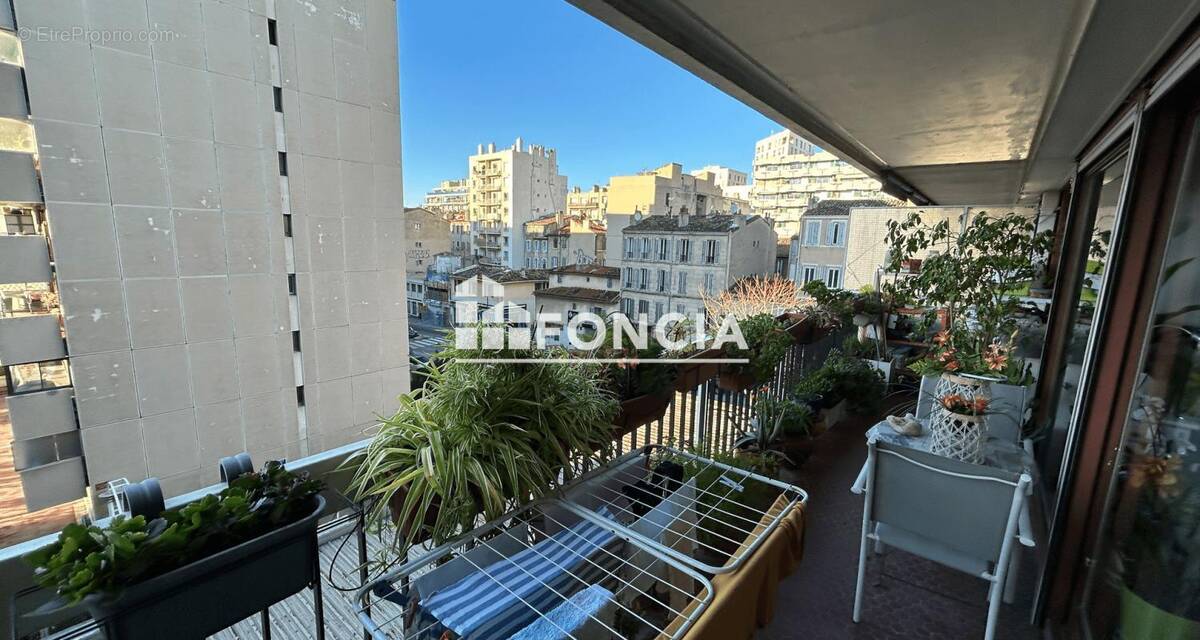 Appartement à MARSEILLE-6E