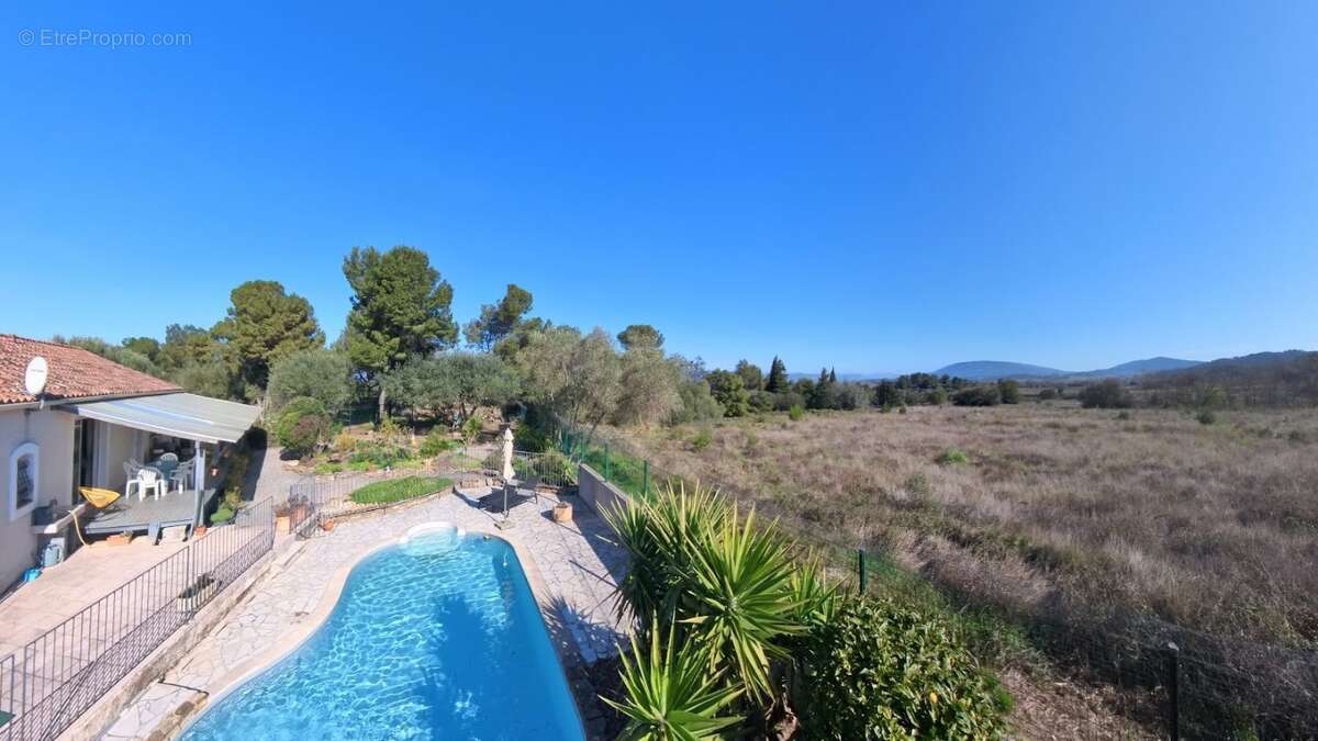 Maison à TOUROUZELLE