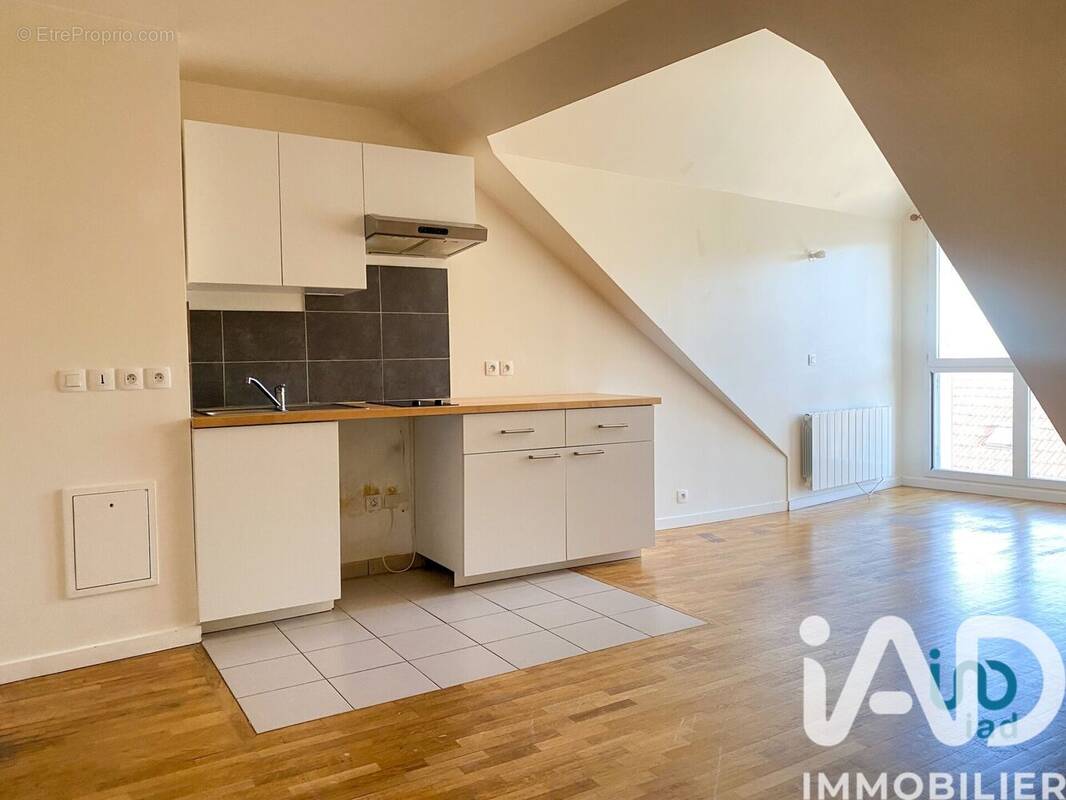 Photo 1 - Appartement à TAVERNY