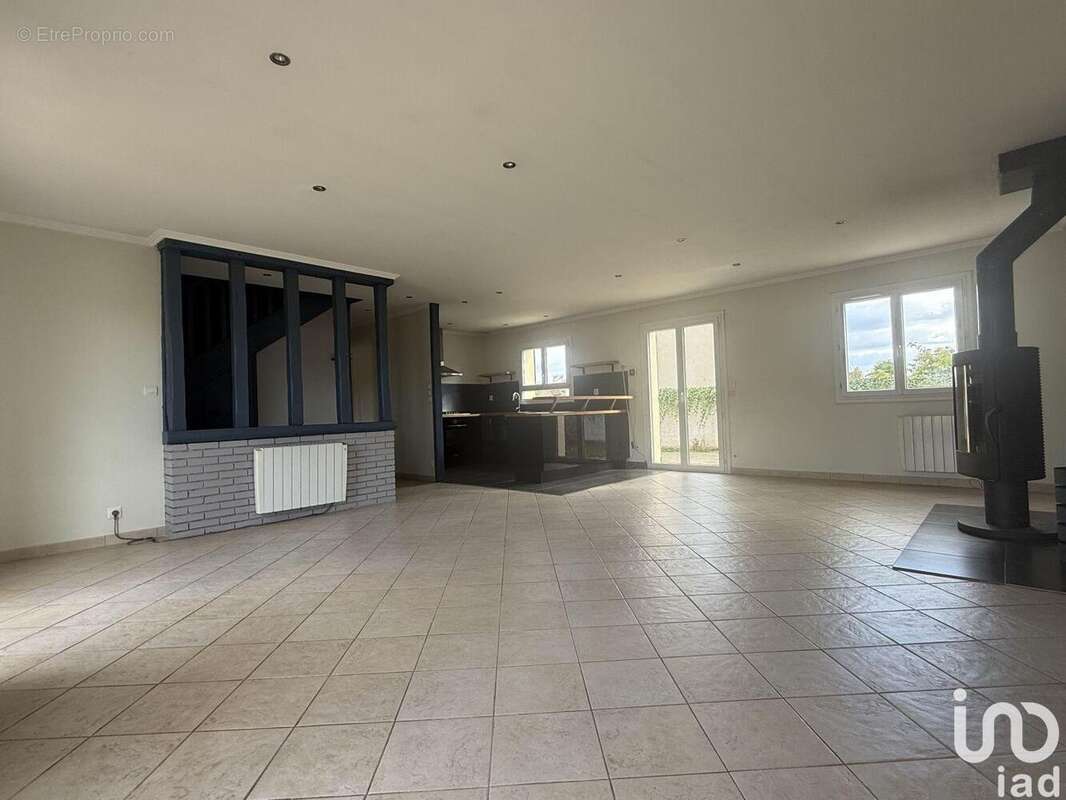 Photo 4 - Maison à LE CHATELET-EN-BRIE