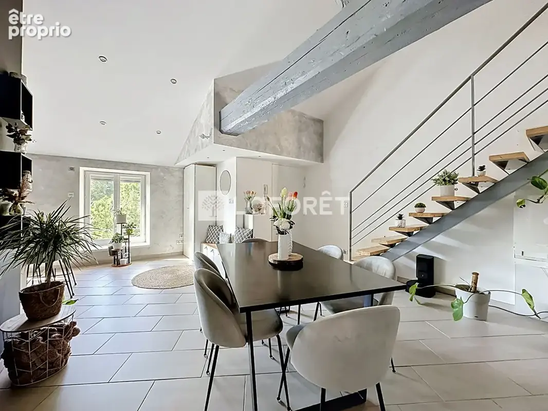Photo Appartement à Thoissey au prix de 169 000€