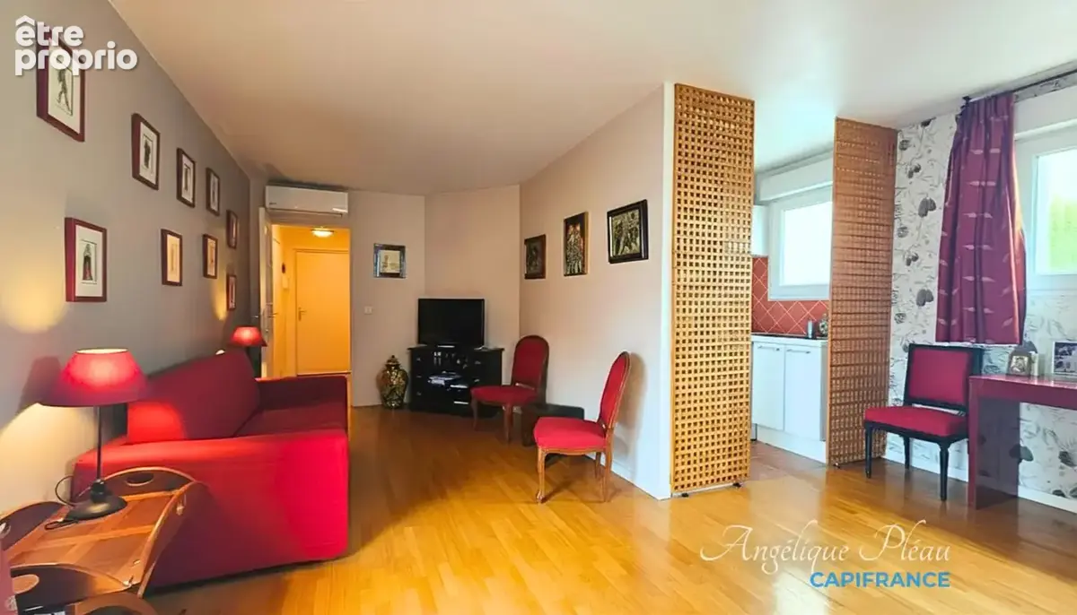 Appartement à LA GARENNE-COLOMBES