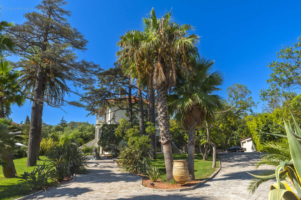 Maison à SAINT-RAPHAEL