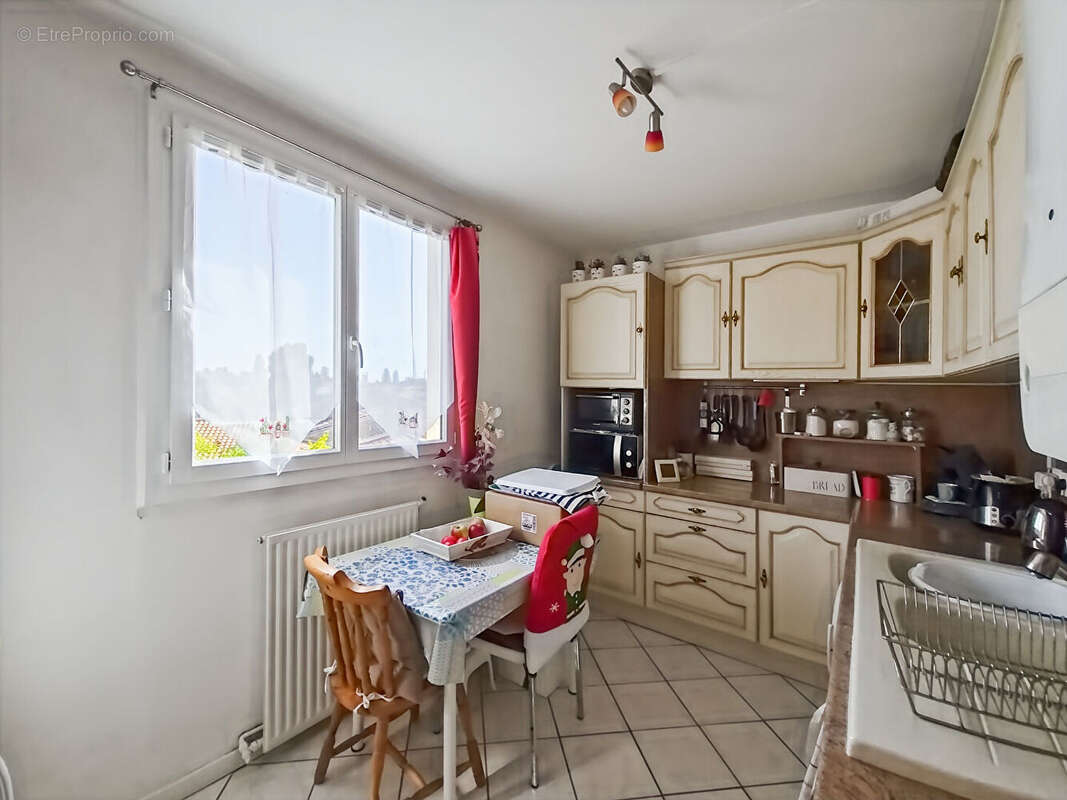 Appartement à VILLENAVE-D'ORNON