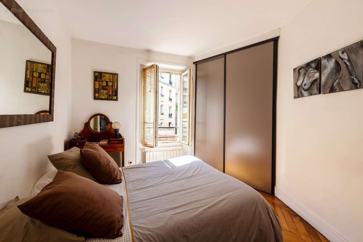 Appartement à vendre 6 pièces PARIS 18EME ARRONDISSEMENT (75) - photo 17