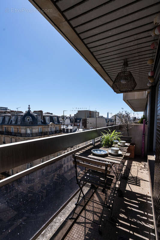 Appartement à PARIS-15E