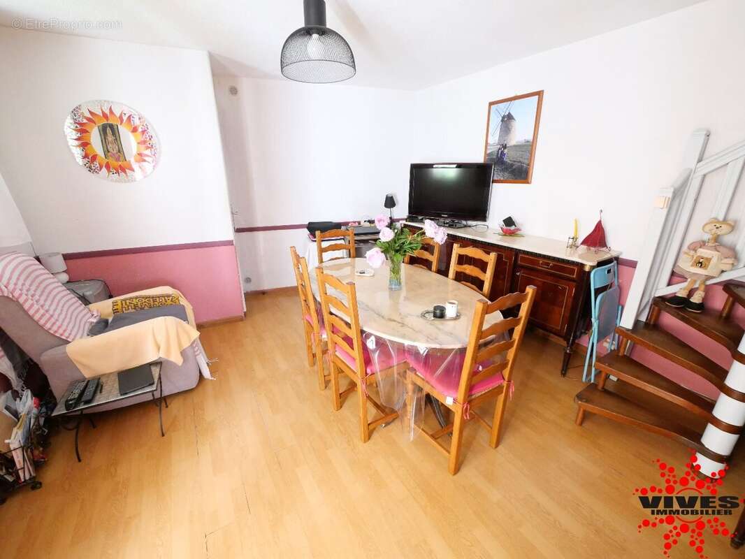 Maison à NISSAN-LEZ-ENSERUNE