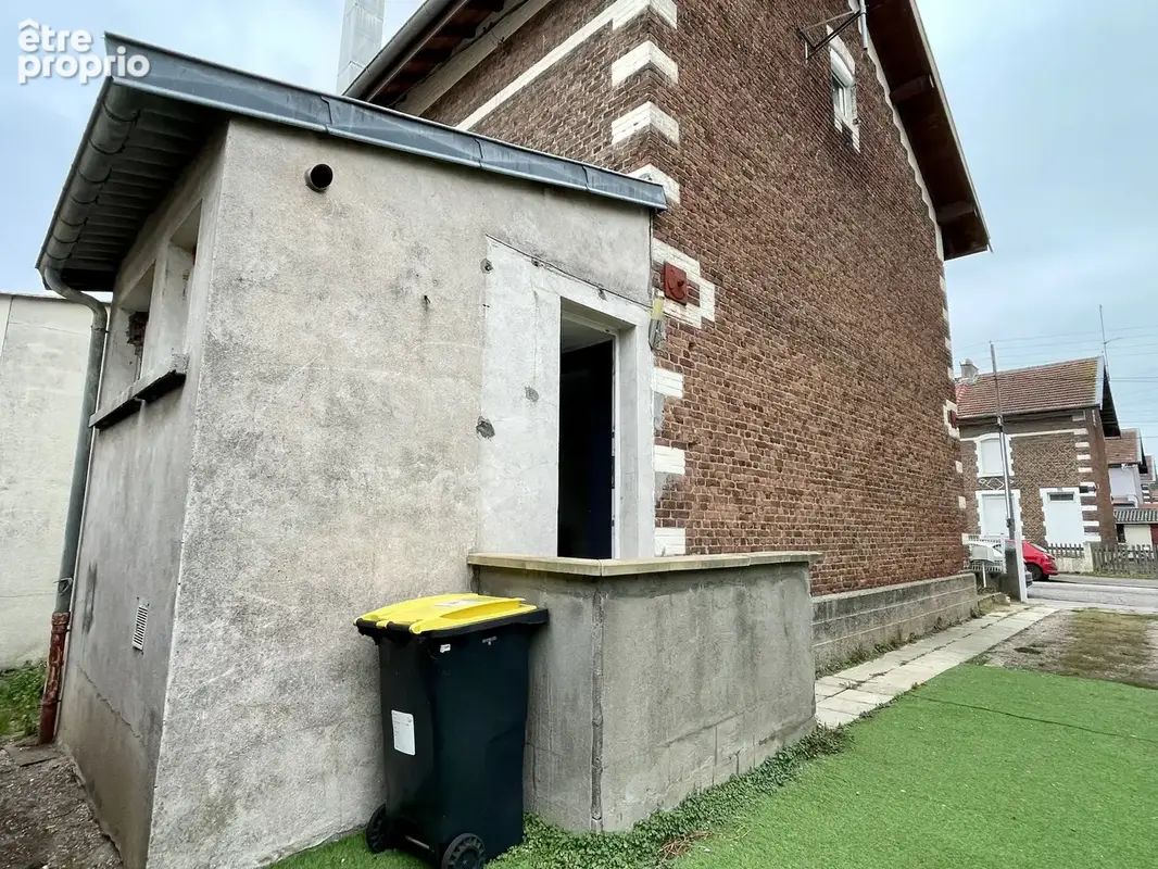 Maison de cité 100 m2 habitables env , terrasse, garage - photo 15