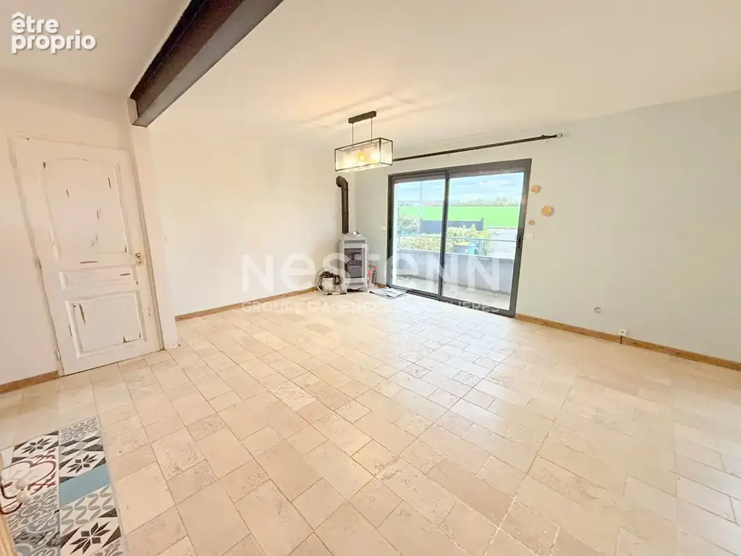 Maison de 68m² à GISORS -  2 chambres - Sous-sol total et combles aménageables - 435m² de terrain avec piscine - photo 5