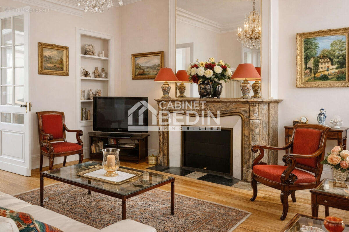 Appartement à BORDEAUX