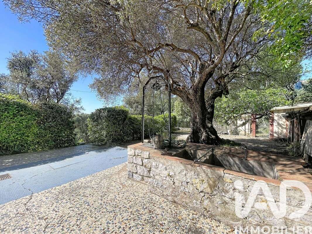 Photo 2 - Maison à LA VALETTE-DU-VAR