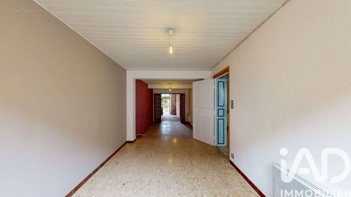 Maison 167 m² à Bourg-Saint-Bernard  - photo 7