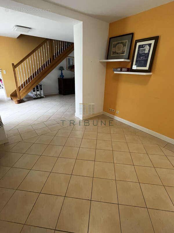 Villa avec vue sur un grand terrain - photo 16