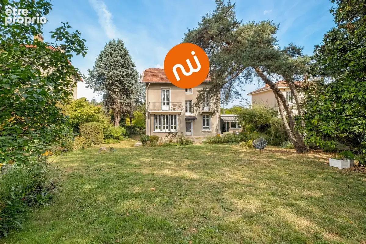 Photo Maison à Tassin-La-Demi-Lune au prix de 1 200 000€