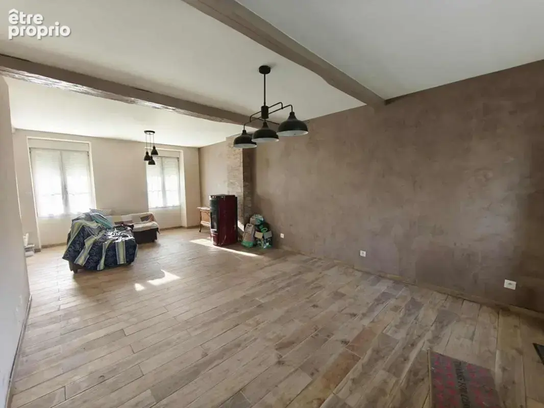 Maison 8 pièce(s) 211 m2 - photo 4