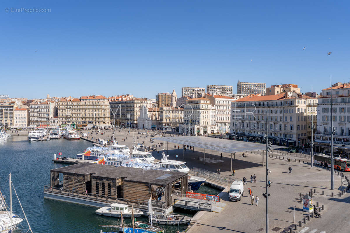 Appartement à MARSEILLE-1E