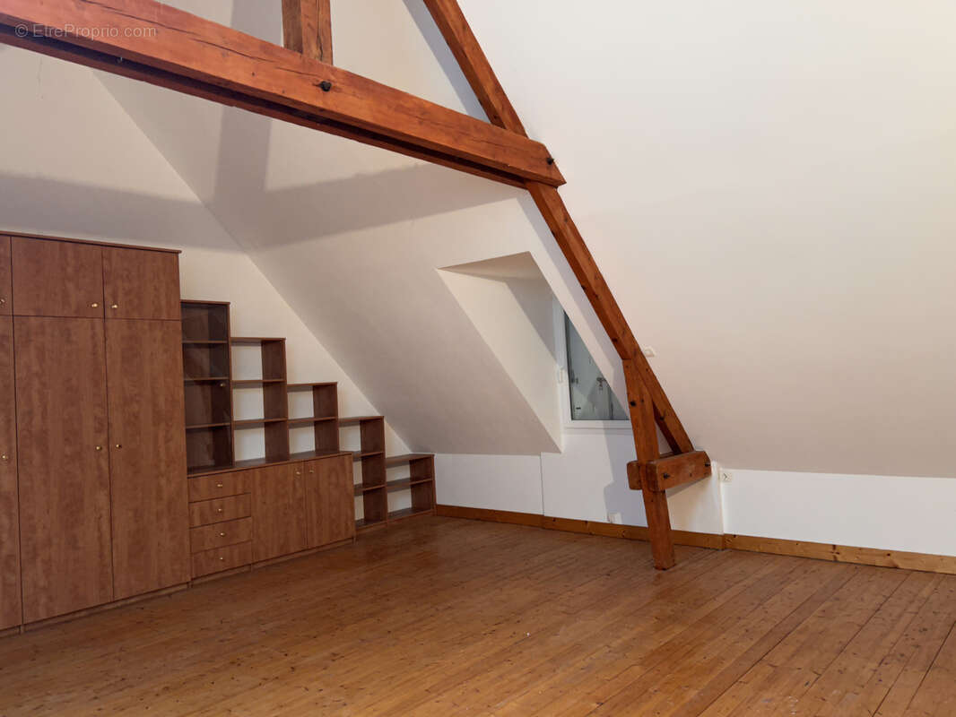 Maison à GENILLE