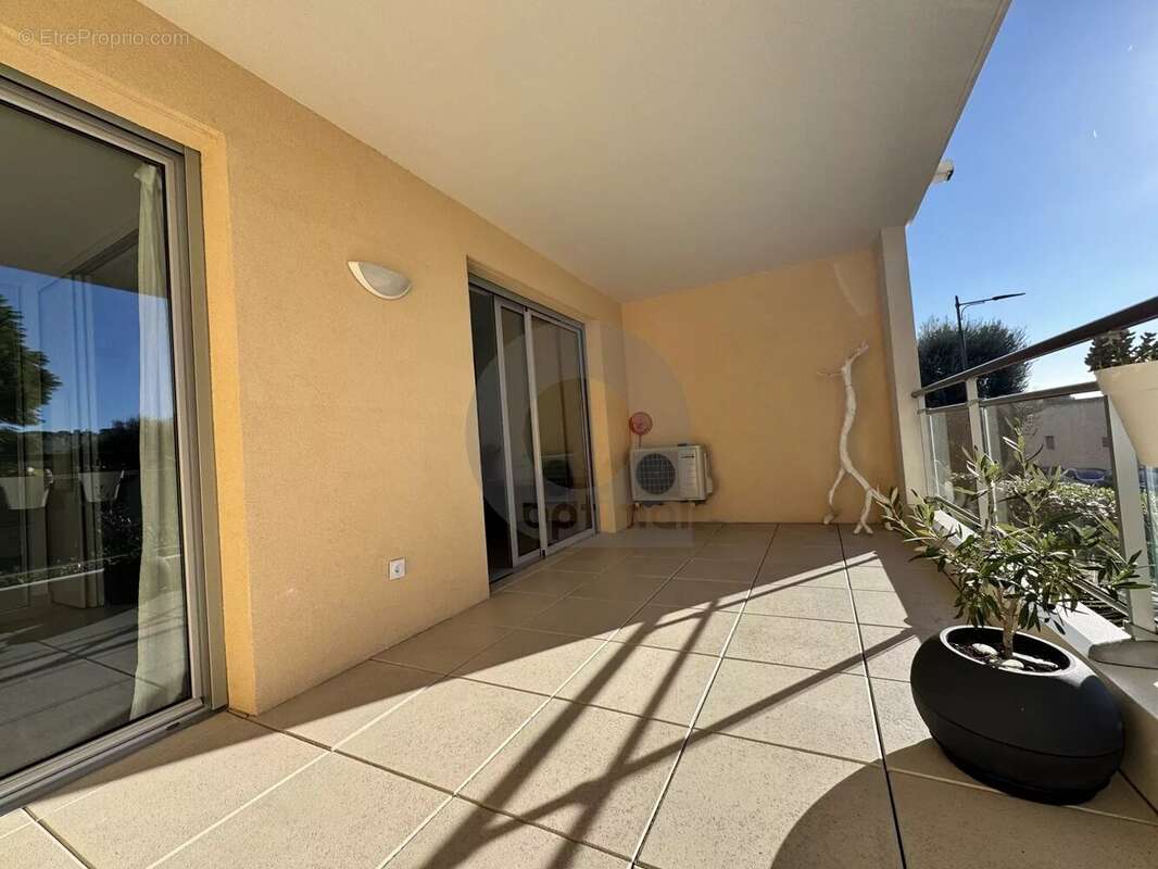 Appartement à ROQUEBRUNE-CAP-MARTIN