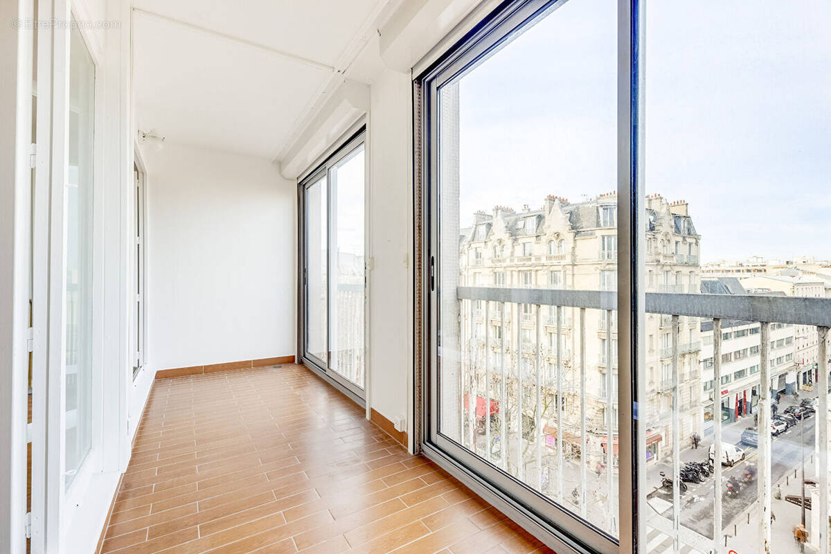 Appartement à PARIS-19E