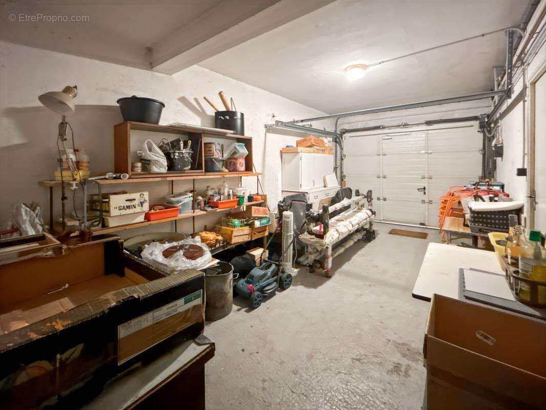 Maison à CHATEAU-ARNOUX-SAINT-AUBAN