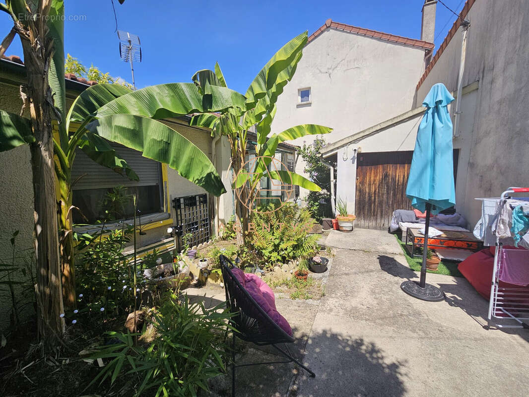 Maison à CHAMPIGNY-SUR-MARNE