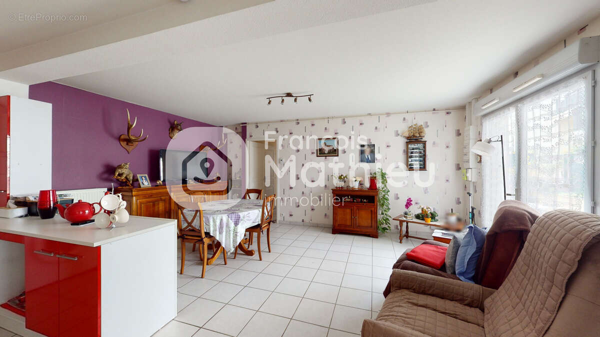 Appartement à CHATILLON-SUR-CHALARONNE