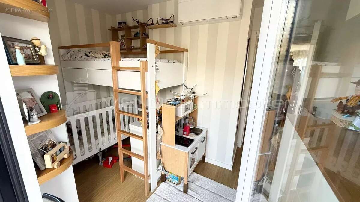 Appartement à ROQUEBRUNE-CAP-MARTIN
