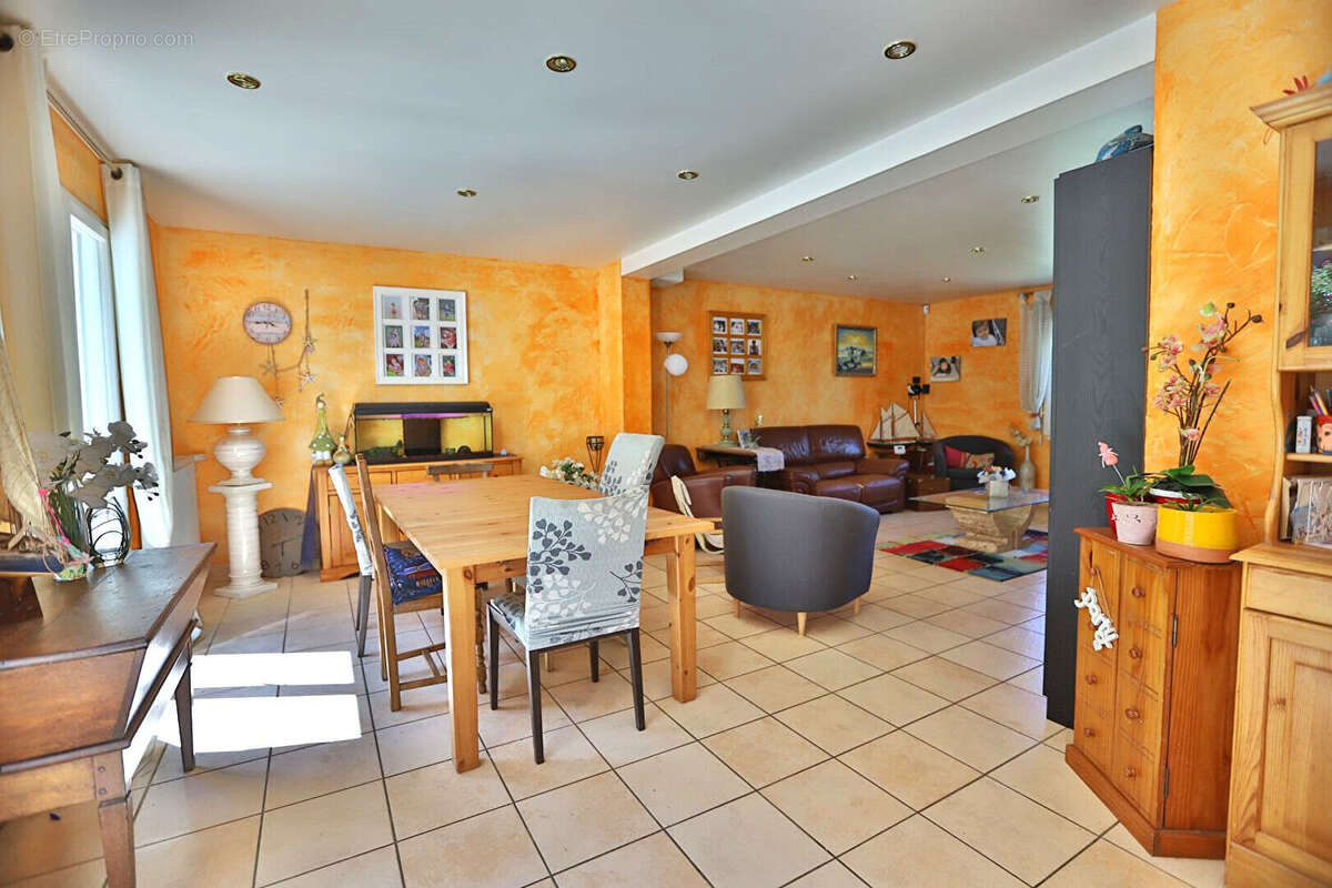 Maison à SAINT-GERMAIN-DE-LA-GRANGE