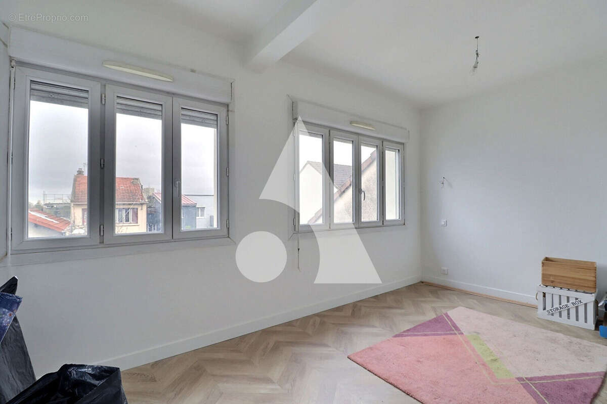 Maison à ROMAINVILLE