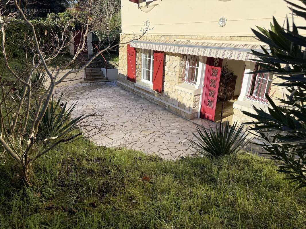 Appartement à LE BOUSCAT