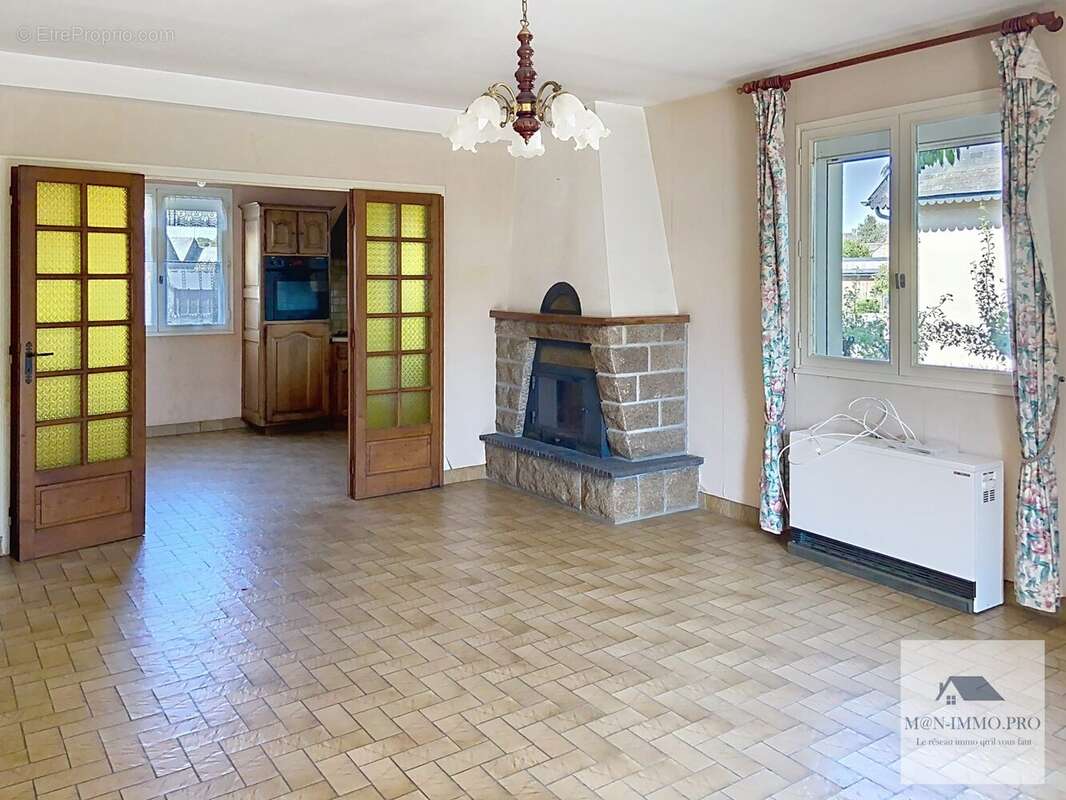 Maison 115 m² à Montours  - photo 2