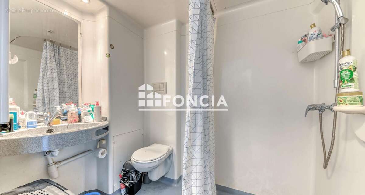 Appartement à LYON-9E