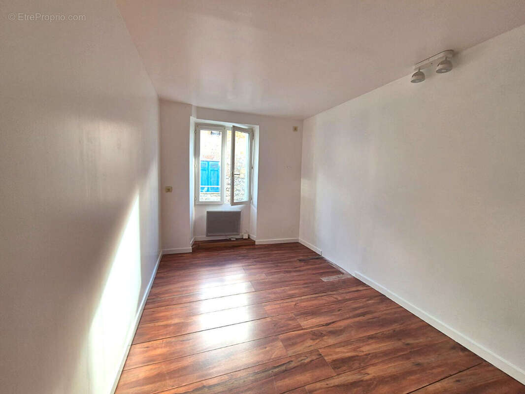 Appartement à ROCBARON