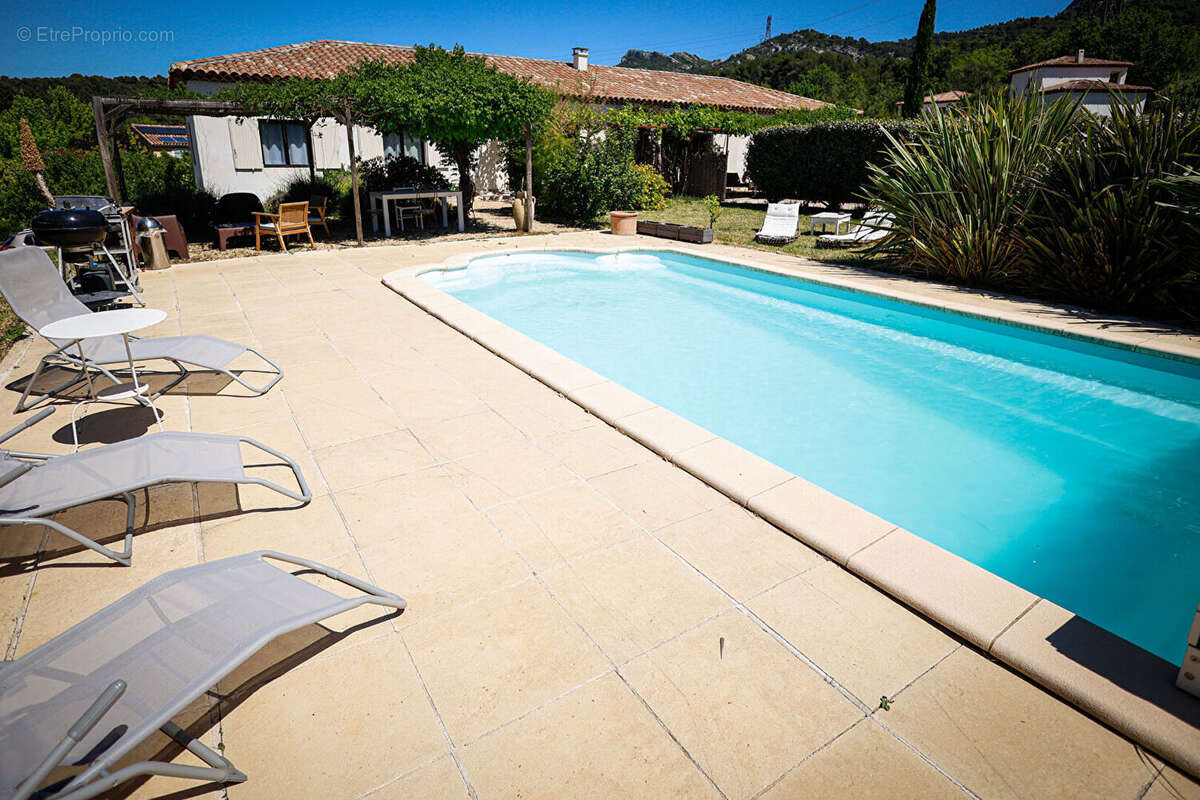 Photo 5 - Maison à SIMIANE-COLLONGUE