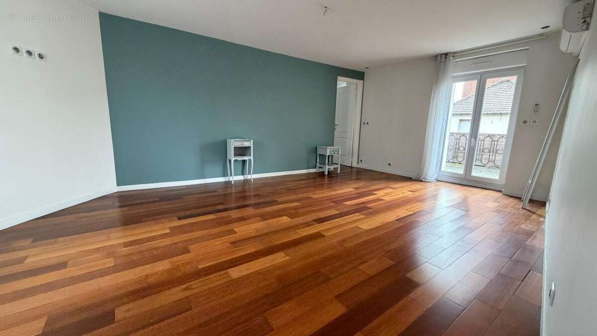 Maison à NEUILLY-PLAISANCE