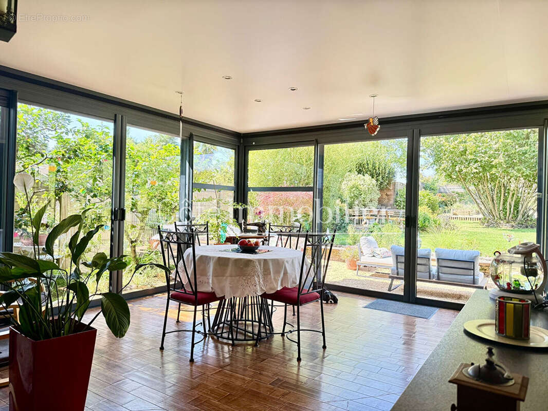 Maison à SAINT-PHILBERT-DE-GRAND-LIEU