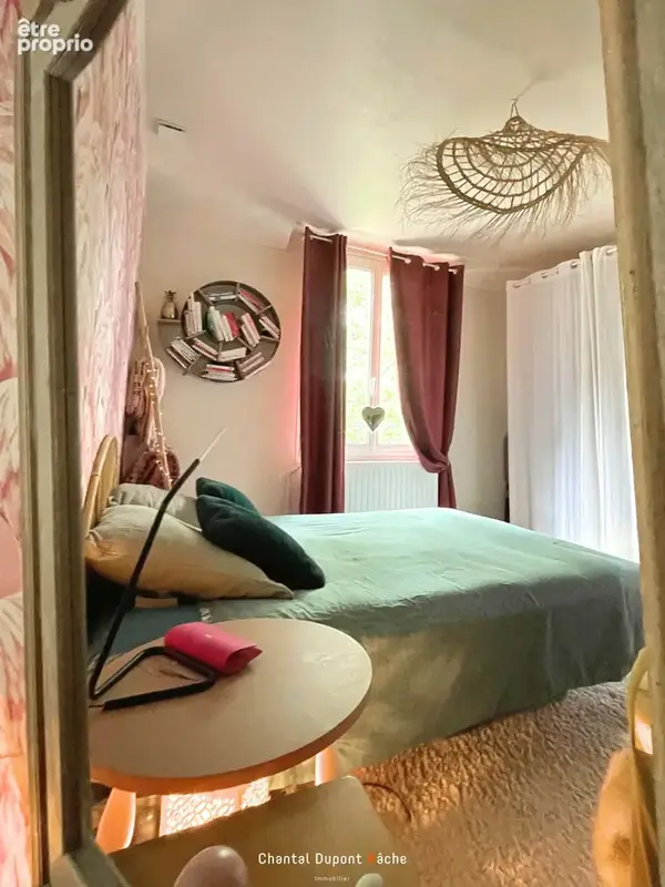 LUISANT - Maison années 50 avec 2 chambres, garage et terrasse ! - photo 10