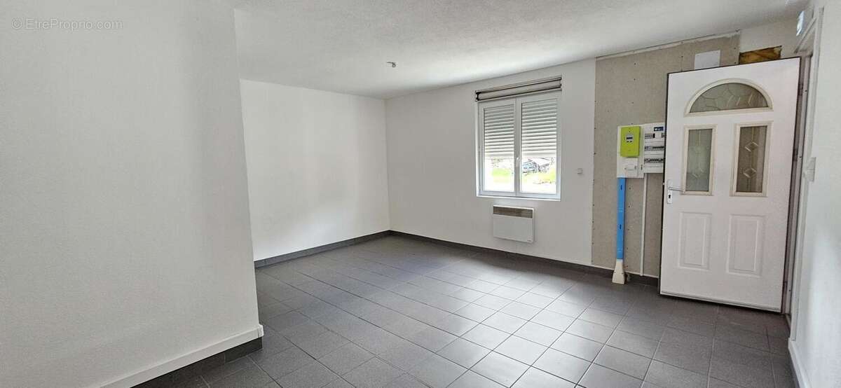 20240514_094526 - Commerce à RUPT-SUR-MOSELLE