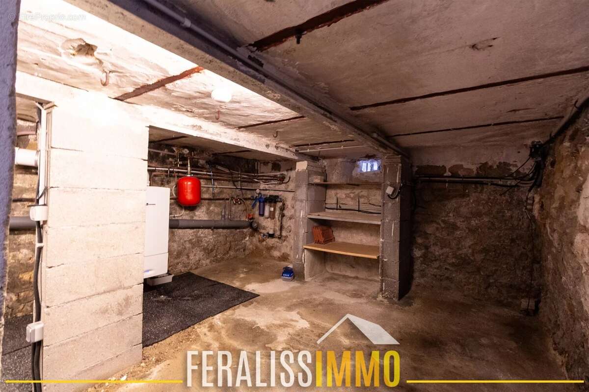 Maison à COURDIMANCHE