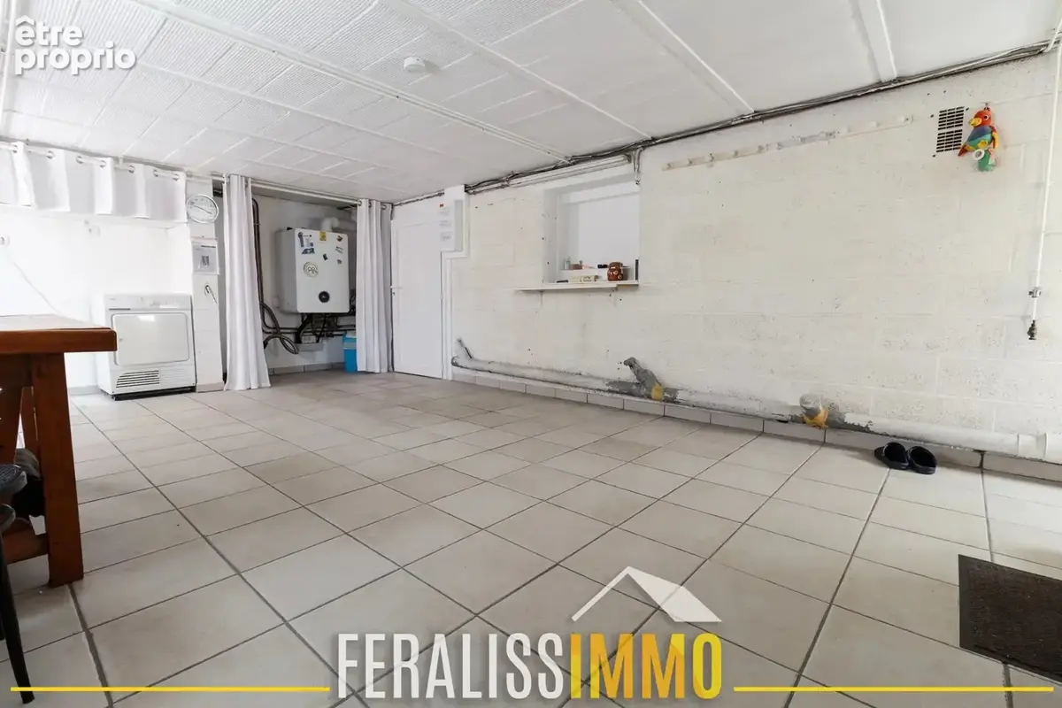 Maison familiale avec sous-sol total ! - photo 13