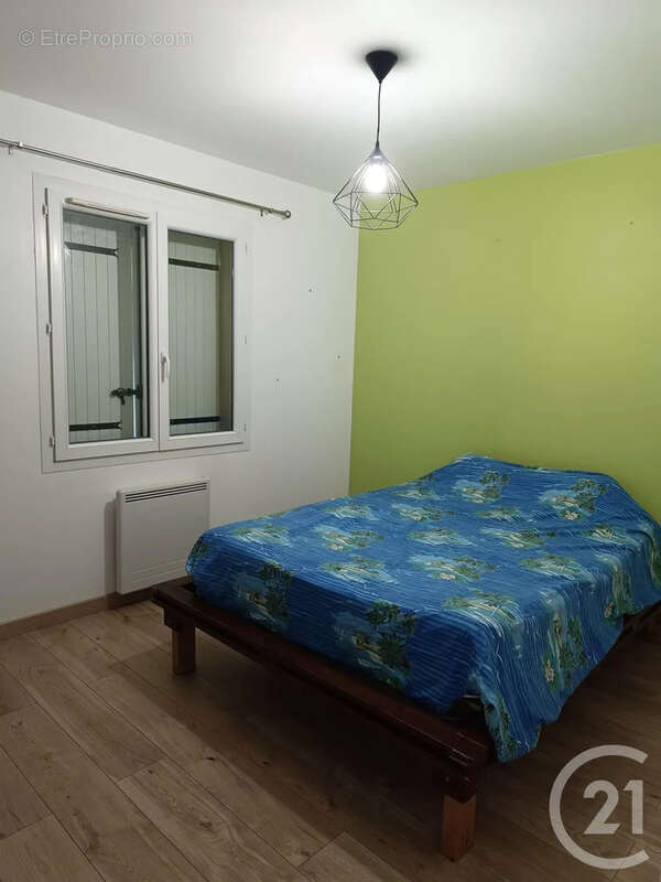 Maison 107 m² à Coutras  - photo 6
