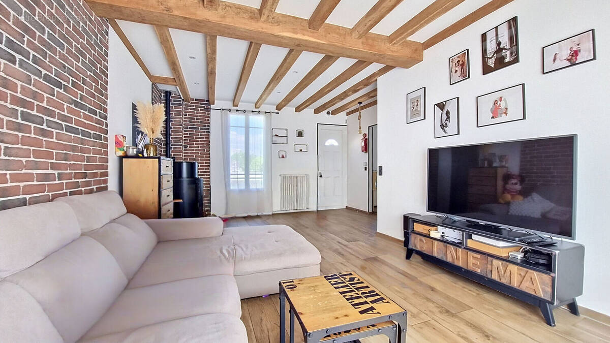 Maison à LIMEIL-BREVANNES