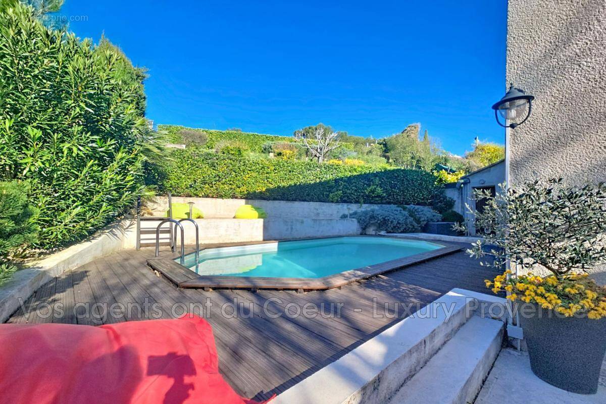 Maison à SAINT-SAVOURNIN