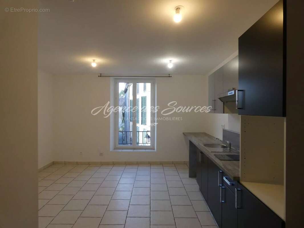 Maison de village + appartement à BRAS - photo 11