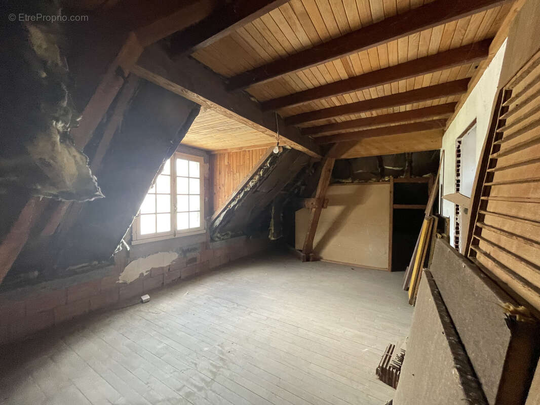 Maison à CHAMPAGNEY