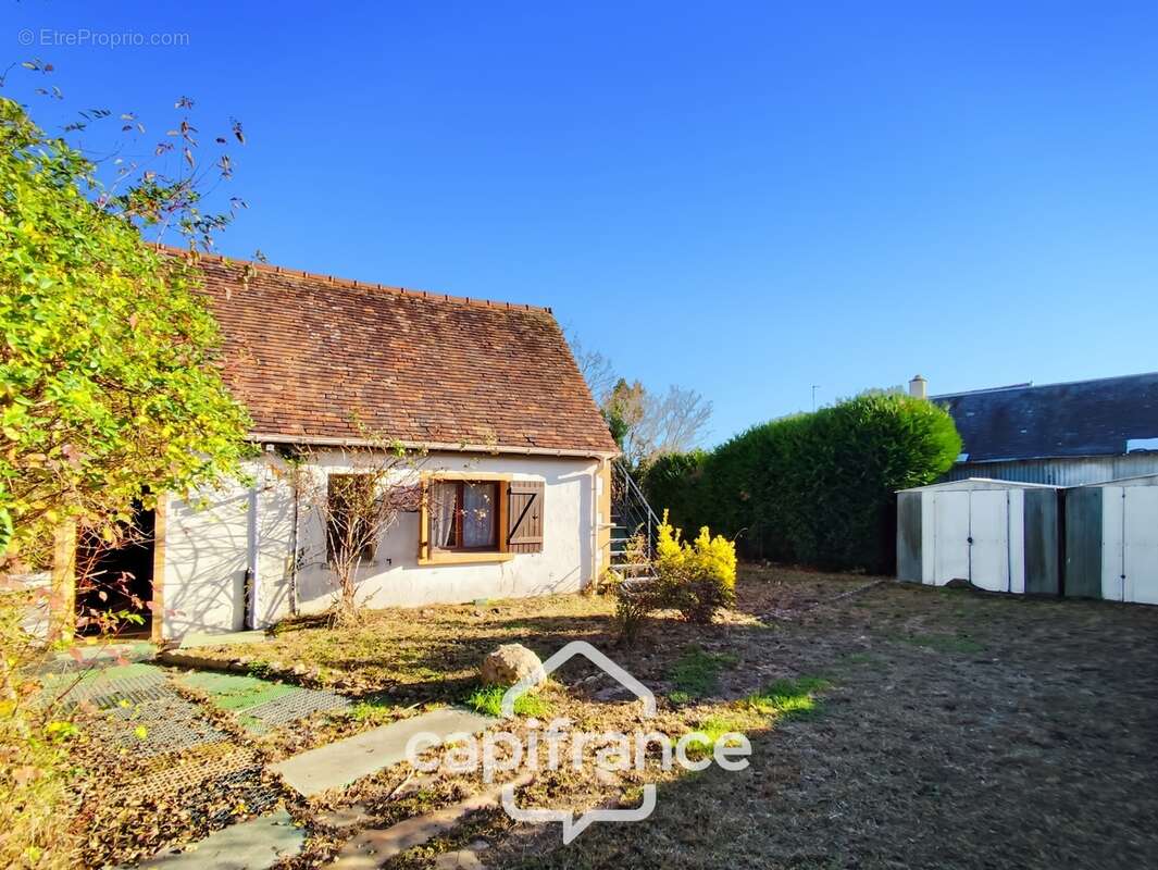 Maison à vendre 3 pièces EPUISAY (41)  -  terrain 330 m²  - - photo 9