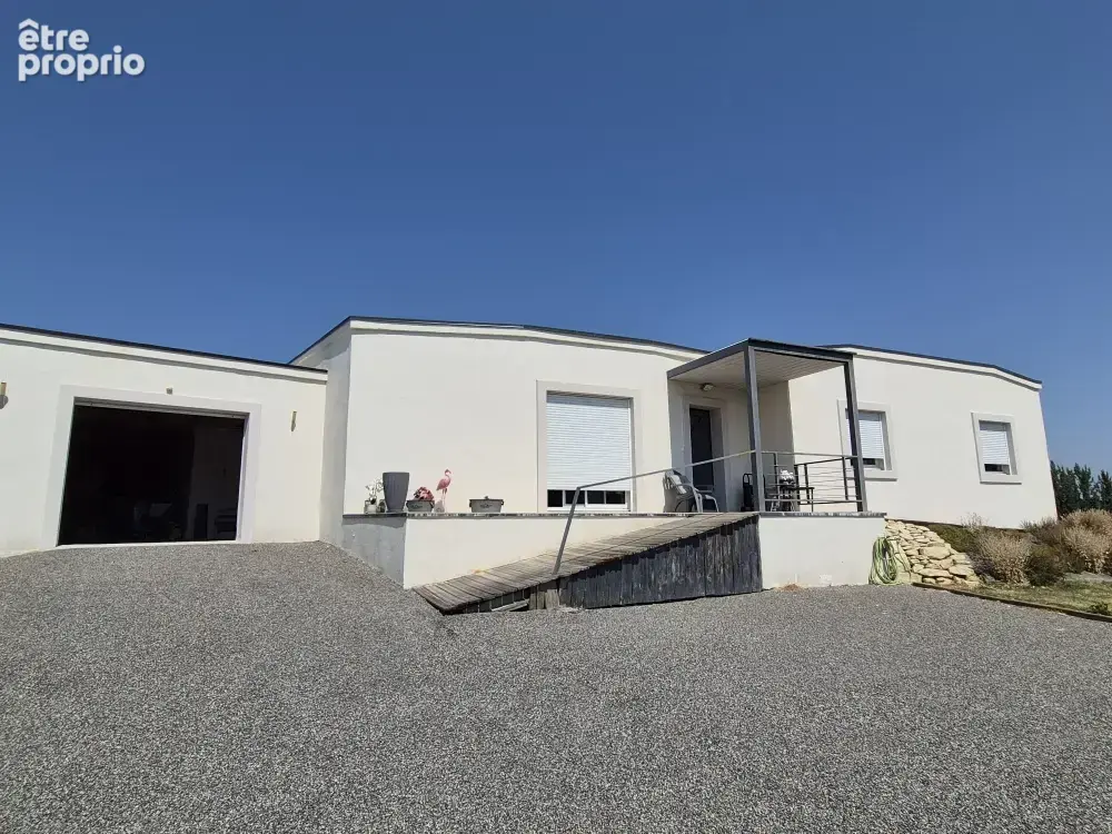 A Vendre, Entre Auch et Mirande, Villa contemporaine de plain-pied avec piscine - photo 3