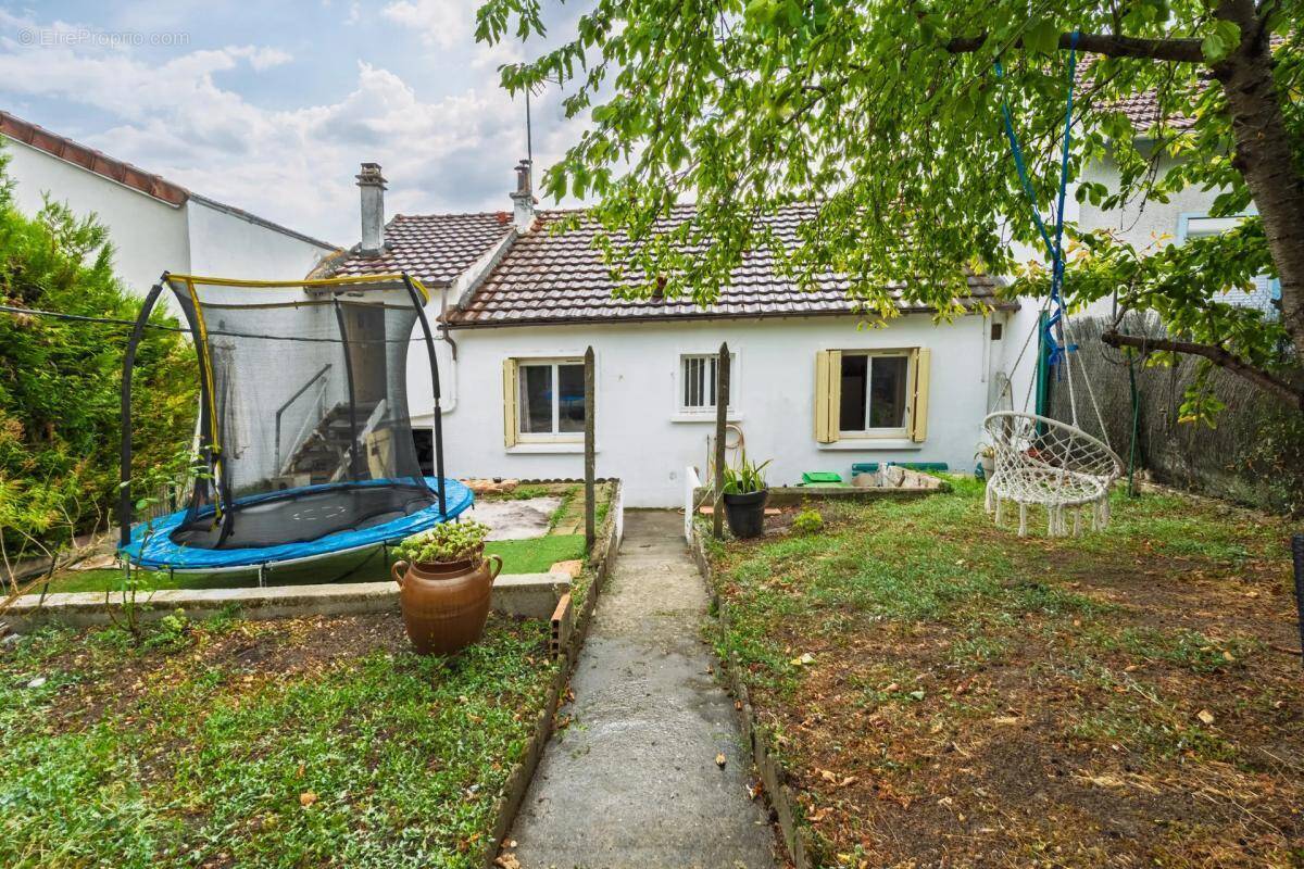 Maison de 3 pièces de 64 m² à Savigny-sur-Orge - photo 1